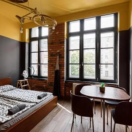 Close-golden - Cozy Studio - Great Location&k28