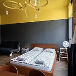 Апартаменты Close-golden - Cozy Studio - Great Location&k28