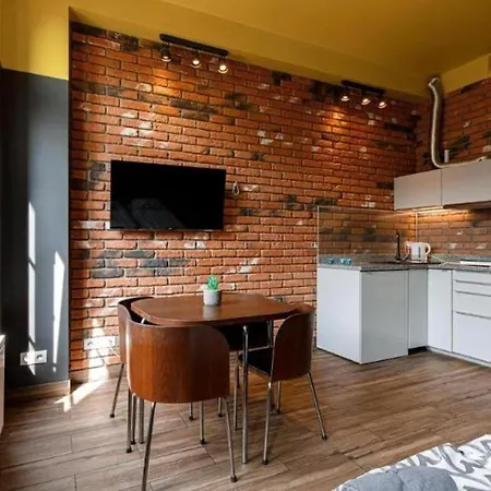 Апартаменты Close-golden - Cozy Studio - Great Location&k28 Вроцлав